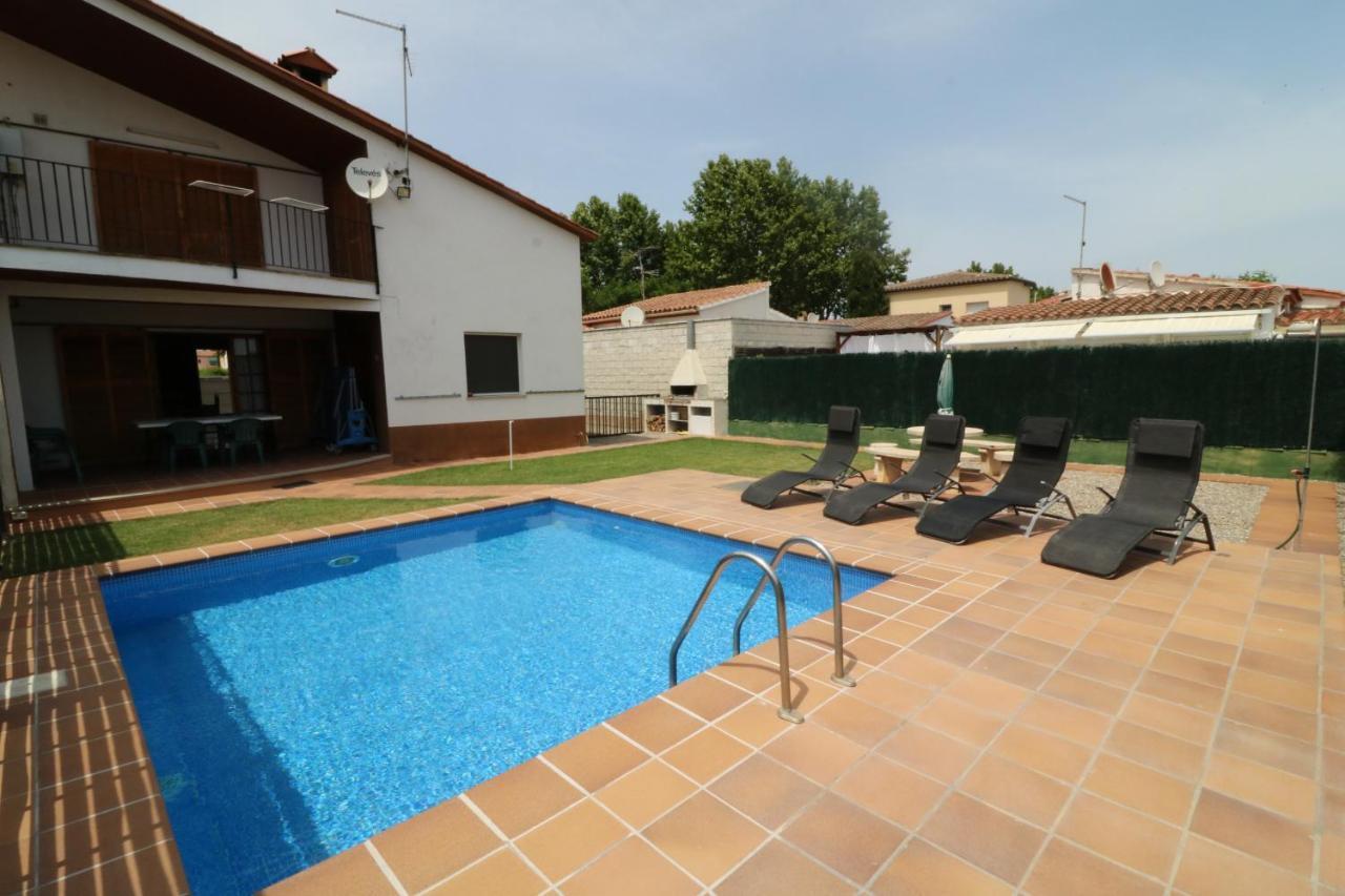 Peni 168A - Belle Maison Avec Piscine Empuriabrava Exterior photo