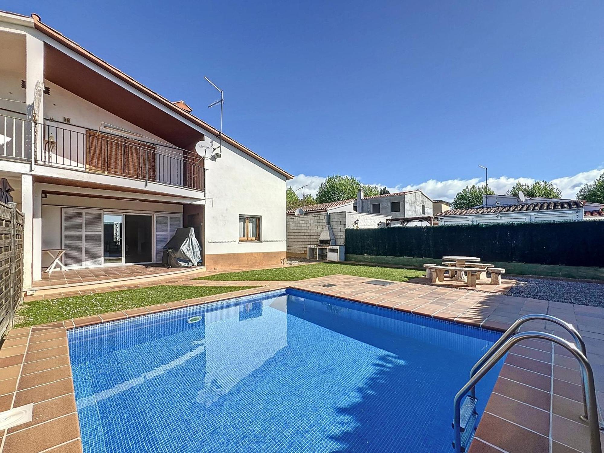 Peni 168A - Belle Maison Avec Piscine Empuriabrava Exterior photo